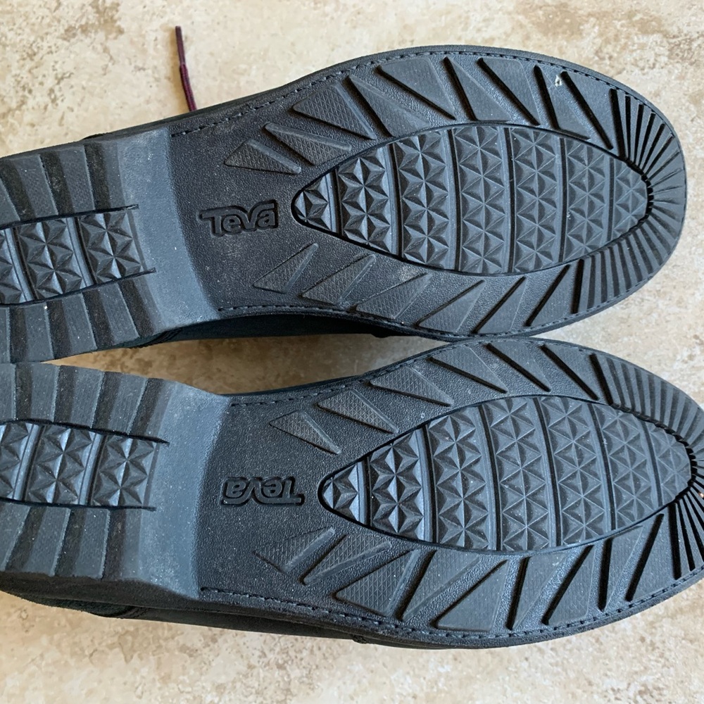 Teva Women's De La Vina Dos Waterproof Shoes in Black- Size 8 - Picture 5 of 8